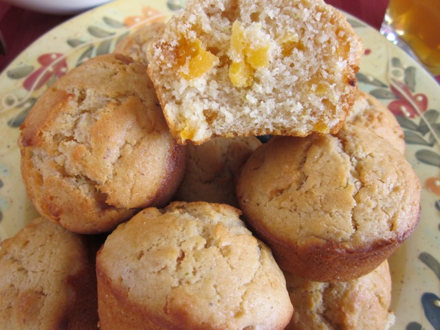 Apricot muffins_4555