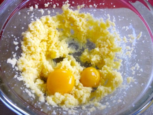 Coconut Cherry Cake_4825_2