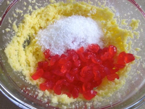 Coconut Cherry Cake_4832_2