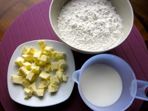 Plain scones 4202_2 myfavouritepastime.com