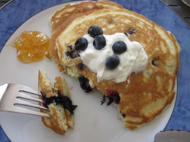 Blueberry Pancakes myfavouritepastime.com Blueberry Pancakes_7496