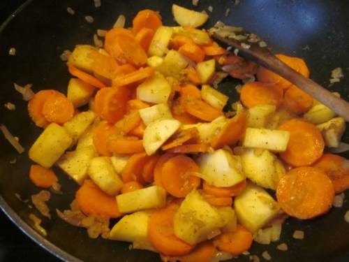Carrot & sweet potato soup_6002