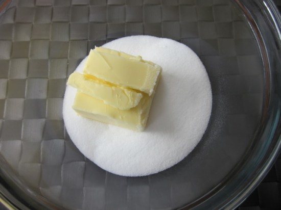 Apricot Chocolate Chip and Coconut Cake myfavouritepastime.com Aprico Choc Chip & Coconut Cake_7683