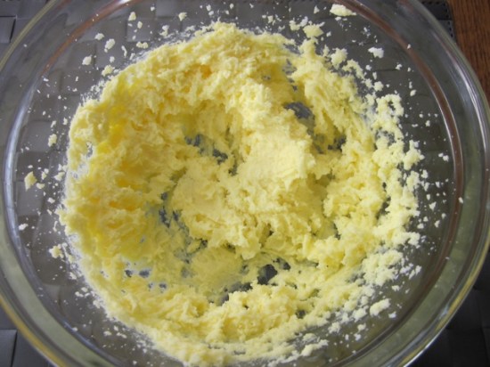 Apricot Chocolate Chip and Coconut Cake myfavouritepastime.com Apricot Choc Chip & Coconut Cake_7690