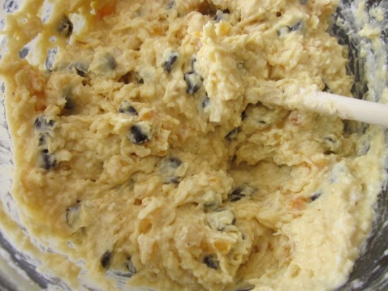 Apricot Chocolate Chip and Coconut Cake myfavouritepastime.com Apricot Choc Chip & Sultana Cake_7719