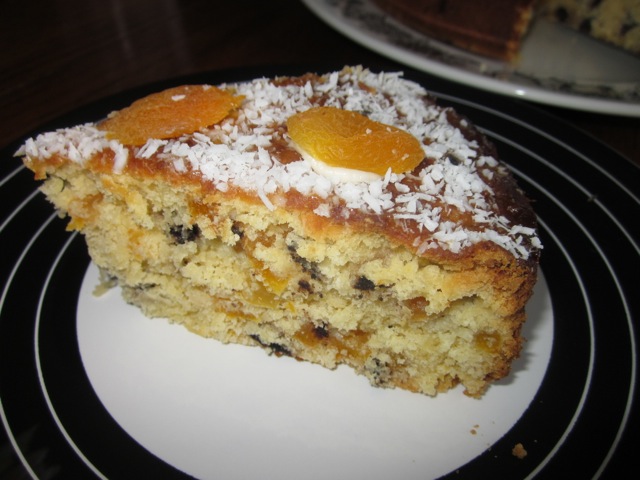 Apricot Chocolate Chip and Coconut Cake myfavouritepastime.com Apricot Choc Chip & Sultana Cake_8101