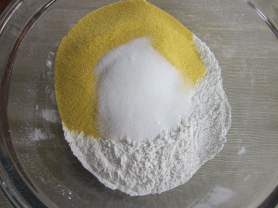 Corn and Capsicum Muffins_7306