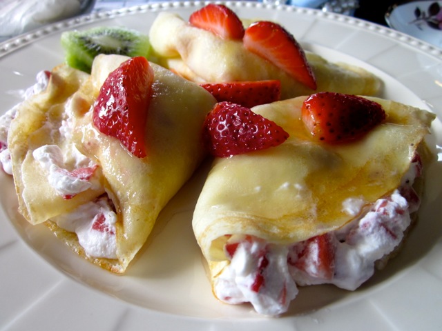 Crepes with Strawberries and Cream myfavouritepastime.com Crepe with Strawberries & Cream_9328