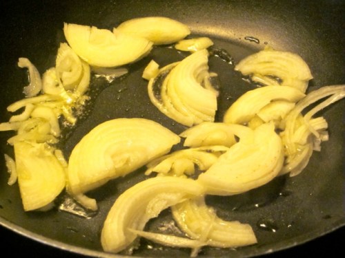 Add onions: myfavouritepastime.com Rice with Beans and Sun-Dried Tomatoes_3790