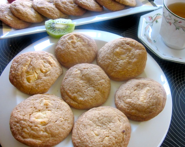 White Chocolate Chunk Cookies_2463