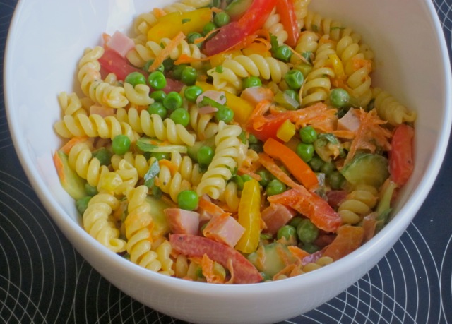 Pasta Salad with Vegetables and Ham myfavouritepastime.com_4164