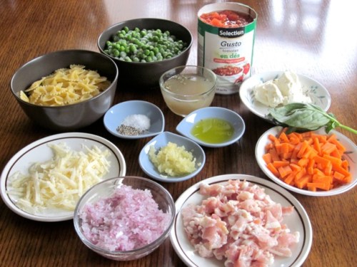 Pasta with Tomatoes and Peas myfavouritepastime.com_4820