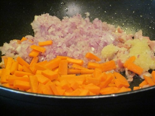 Pasta with Tomatoes and Peas myfavouritepastime.com_4832