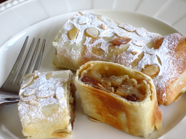 Apple Strudel myfavouritepastime.com Apple Strudel myfavouritepastime.com_6062