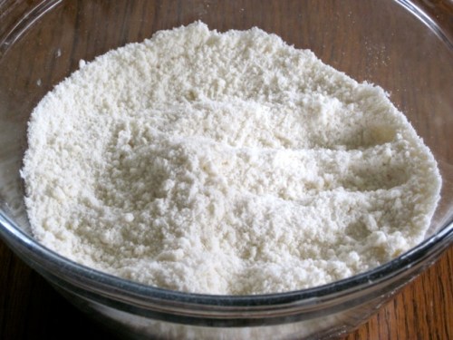 Coconut Papaya Scones with Strawberries myfavouritepastime.com_4951