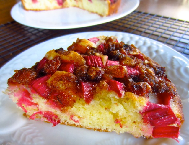 Rhubarb Cake myfavouritepastime.com_5891