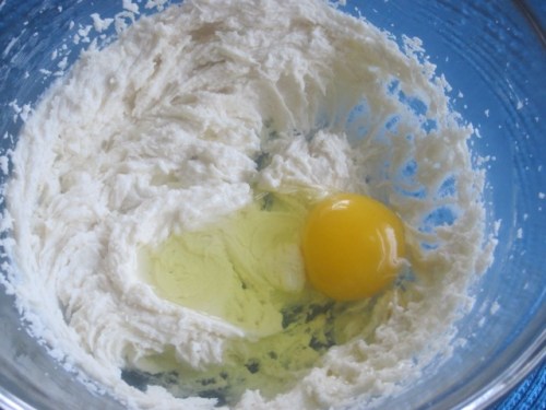 Rhubarb Cake myfavouritepastime.com_6296