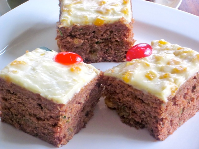 Zucchini Apple Cake with Cream Cheese Frosting myfavouritepastime.com_2079