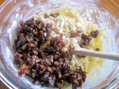 Date and Cashew Muffins myfavouritepastime.com_6370