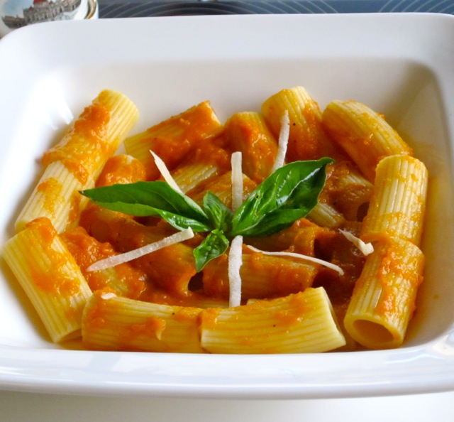 Pasta With Rich Vegetable Sauce myfavouritepastime.com_5393_2