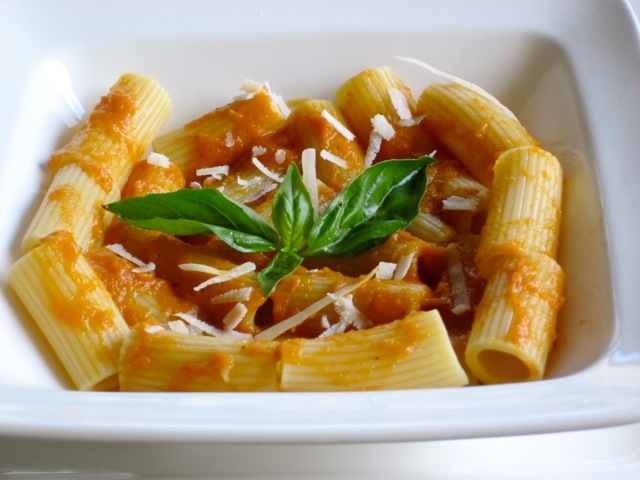 Pasta With Rich Vegetable Sauce myfavouritepastime.com Pasta With Rich Vegetable Sauce myfavouritepastime.com_5397