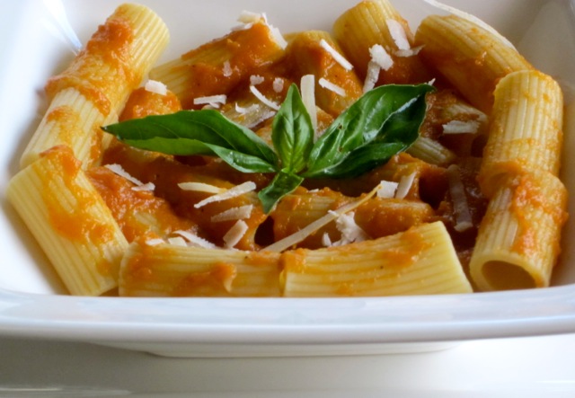 Pasta With Rich Vegetable Sauce myfavouritepastime.com_5399