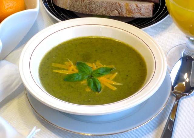 Sweet Potato-Spinach Soup with Coconut Milk myfavouritepastime.com_3773