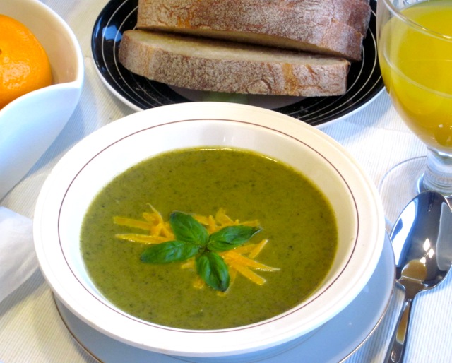 Sweet Potato-Spinach Soup with Coconut Milk_3775