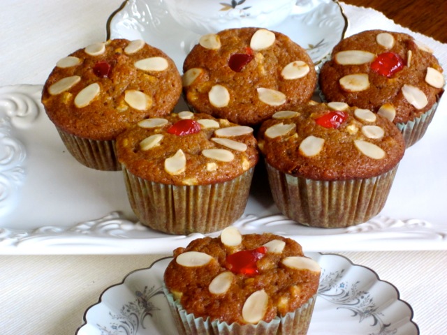 Apple-Cinnamon-Sultana Muffins myfavouritepastime.com_5248