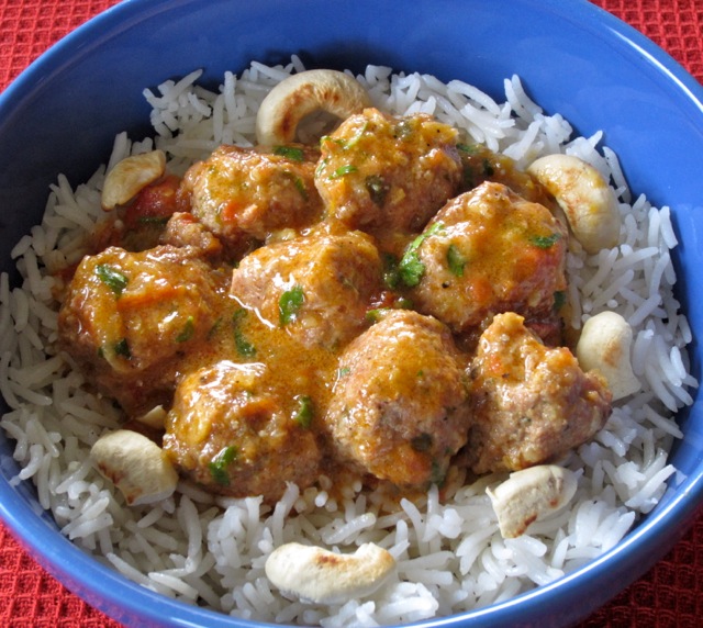 Meatballs in Coconut Curry Sauce myfavouritepastime.com_7749