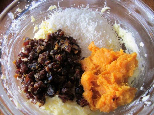 Sweet Potato Date and Coconut Cake myfavouritepastime.com_7431