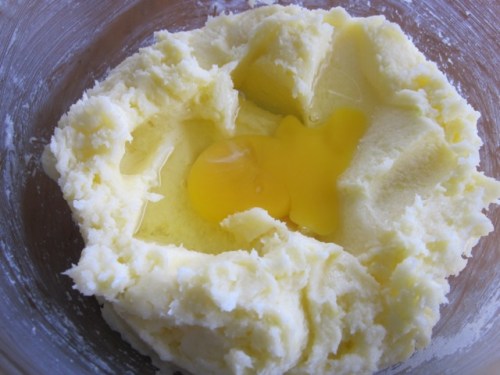 Date and Apricot Cake with Sherry myfavouritepastime.com_7885