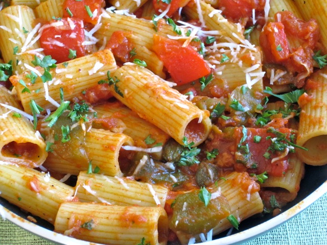 Pasta with Roasted Peppers myfavouritepastime.com_0751