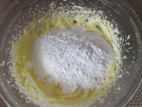 Apple Cinnamon Crumble Cake myfavouritepastime.com_9378