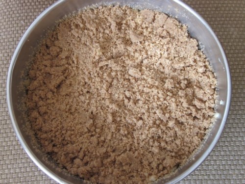 Apple Cinnamon Crumble Cake myfavouritepastime.com_9388