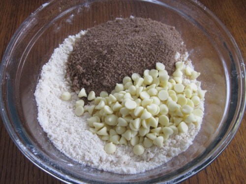 Coffee Honey Cake with White Chocolate Chips myfavouritepastime.com_9227