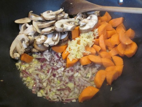 Creamy Coconut Thai Chicken Rice Soup  myfavouritepastime.com_9158