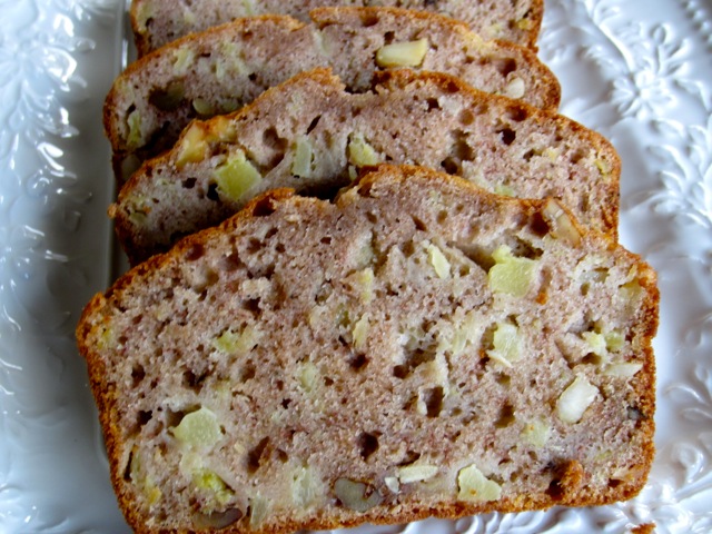 Pineapple Banana Loaf myfavouritepastime.com_0437