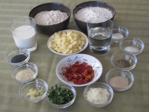 Cheese, Basil and Sun-dried Tomato Bread myfavouritepastime.com_0045