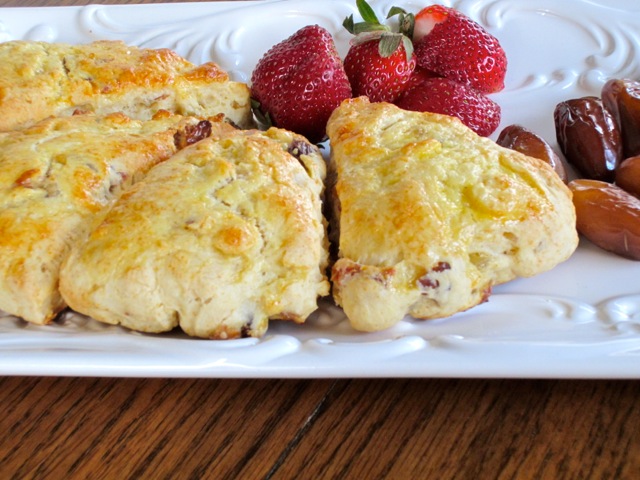 Ginger Honey and Date Scones myfavouritepastime.com_1862