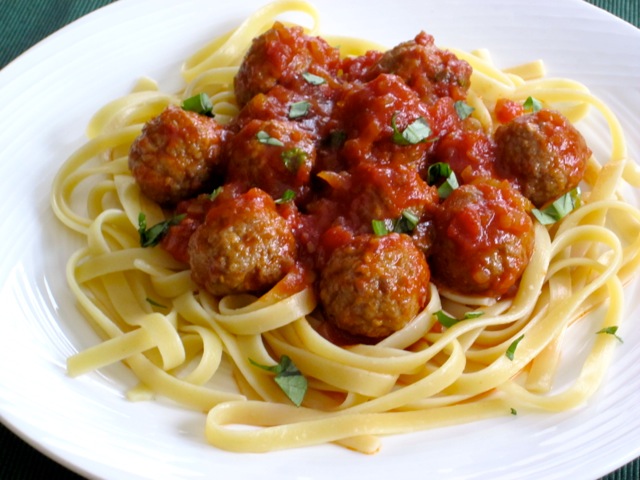 Pasta with Meatballs myfavouritepastime.com_0933
