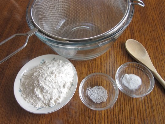 Apple and Buttermilk Pikelets myfavouritepastime.com_1285