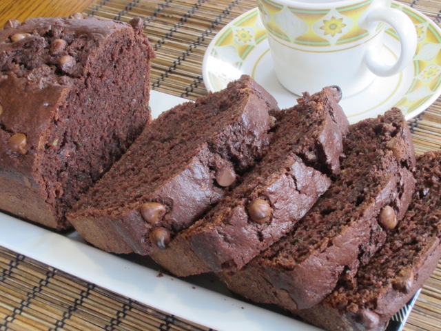 Chocolate Zucchini Apple Bread myfavouritepastime.com_2086
