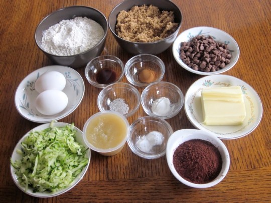 Chocolate Zucchini Apple Bread myfavouritepastime.com_2277