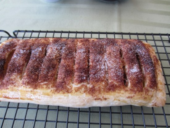 Easy Apple Strudel myfavouritepastime.com Easy Apple Strudel myfavouritepastime.com_1319