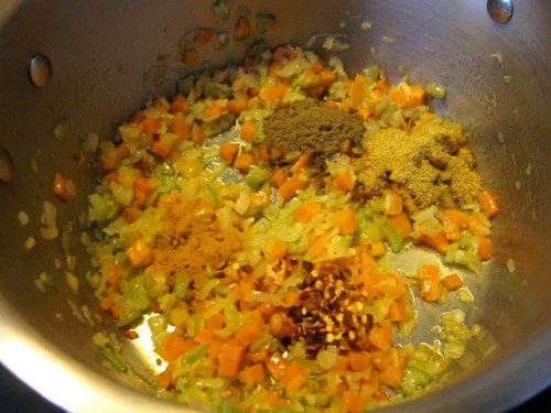 Spicy Chickpea Carrot and Potato Soup myfavouritepastime.com Spicy Chickpea and Carrot Potato Soup myfavouritepastime.com_1232