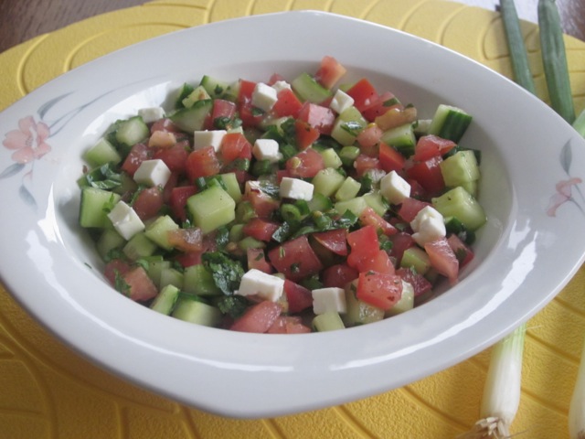 Tomato and Cucumber Salad myfavouritepastime.com_0679