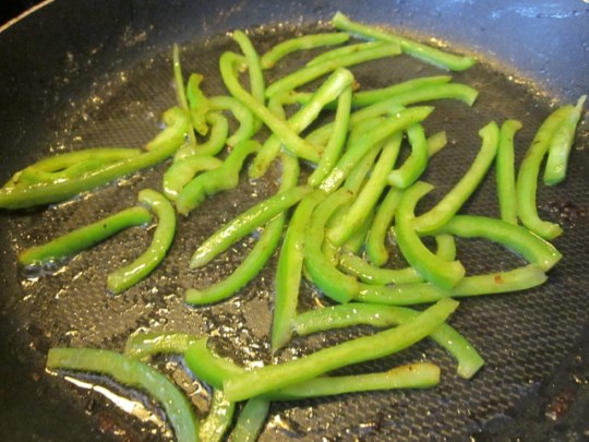 Lemon Pork with Capsicum myfavouritepastime.com_1210