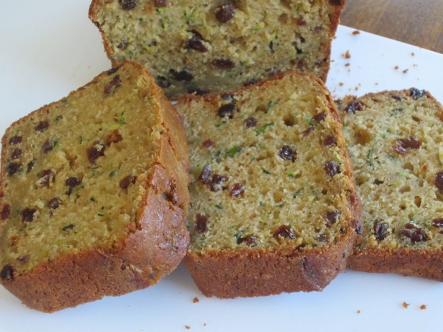 Zucchini Raisin Bread myfavouritepastime.com_2111