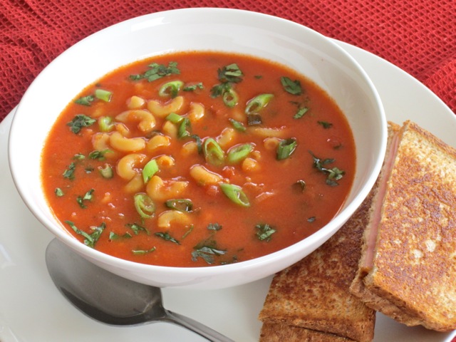 Fresh Tomato Soup myfavouritepastime.com_2202